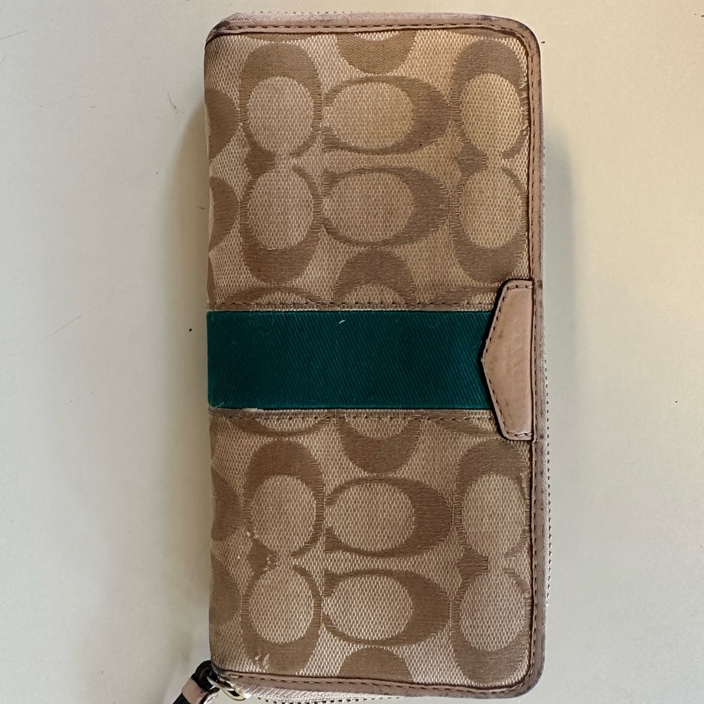 Used coach wallet